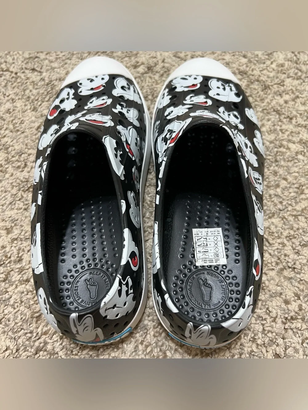 Native Jefferson Disney Mickey Mouse Print Black Slip-On Water Shoe Unisex M6/W8